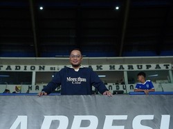 HUT ke-39, Arema FC Ajak 3 Pemda Malang Raya Kompak Pakai Jersei Ikonik