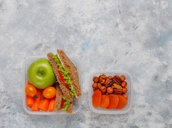 Pentingnya Bawa Bekal Buah untuk Pelajar hingga Pekerja Muda
