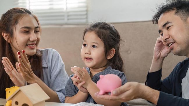 Setop Bilang Enggak Ada Uang ke Anak! Ini Kalimat yang Lebih Baik Menurut Pakar