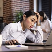 Duh! 5 Kalimat yang Sering Diucap Orang Benar-Benar Malas