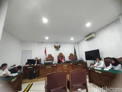 Hakim Tolak Praperadilan Tersangka Kuota Haji Asrul Azis Terkait Penggeledahan