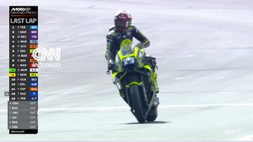 Berita Olahraga Terkini CNN Sport : Raul Fernandez Menang, Aprilia Kuasai Podium MotoGP Inggris
