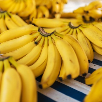 Pagi, Siang, atau Sebelum Olahraga? Ini Waktu Terbaik Makan Pisang Sesuai Kebutuhan