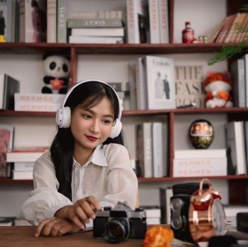 5 Alasan Mendengarkan Musik Bisa Meningkatkan Mood, Sederhana tapi Bikin Hati Lebih Ringan