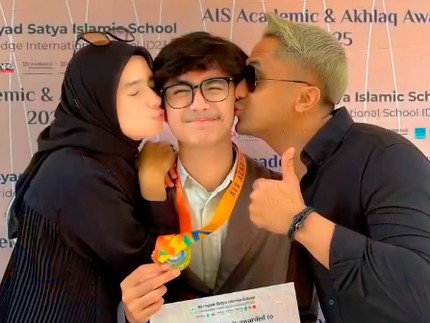 Terpopuler: Potret Putra Hengky Kurniawan Menang Lomba Matematika