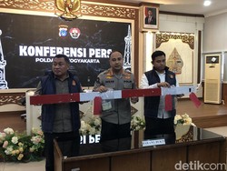 Polisi Ungkap Pemicu Pria Rusak Palang Kereta-Cabut Bendera di Bantul