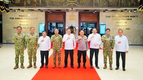 Kapolri Jenderal Polisi Listyo Sigit Prabowo menghadiri makan siang bersama Menko Polkam, Jenderal TNI (Purn.) Djamari Chaniago.
