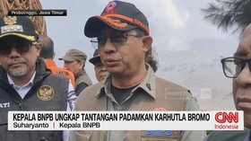 Kepala BNPB Ungkap Tantangan Padamkan Karhutla Bromo
