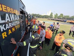 Polda Jatim Antisipasi Karhutla, Siagakan Seluruh Personel dan Peralatan