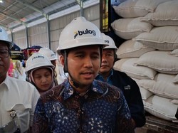 Wagub Emil Sebut Operasi Modifikasi Cuaca di Bromo Belum Bisa Dilakukan