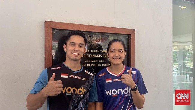 Pasangan ganda campuran Indonesia Amri Syahnawi/Nita Violina Marwah