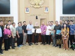 Andre Rosiade Siap Fasilitasi Penyelesaian Aduan Konsumen Perumahan Adhi Commuter Properti