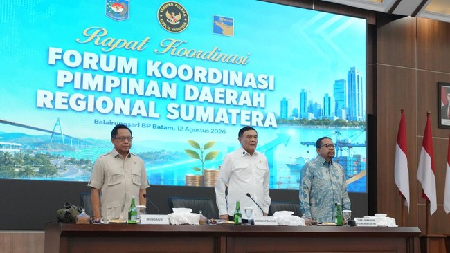 BNR KEMENDAGRI - AGUSTUS 12306 (9/33)