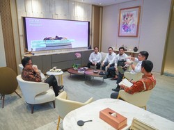 Danantara Panggil Adhi Karya Buntut Proyek LRT City Mandek
