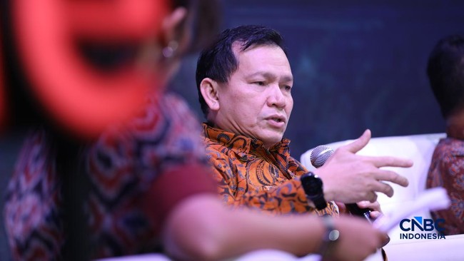 Pemerintah Dorong Danantara Ikut Investasi di Proyek Hilirisasi