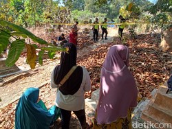 Suasana Makam Sutrimo di Banyumas Jelang Ekshumasi