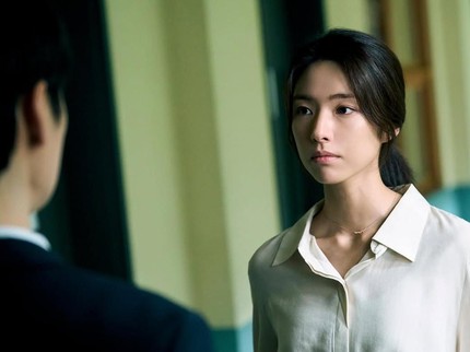 7 Fakta di Balik Isu Ha Young, Kontroversi Kakek Buyut hingga Promosi 'Our Sticky Love' Dibatalkan