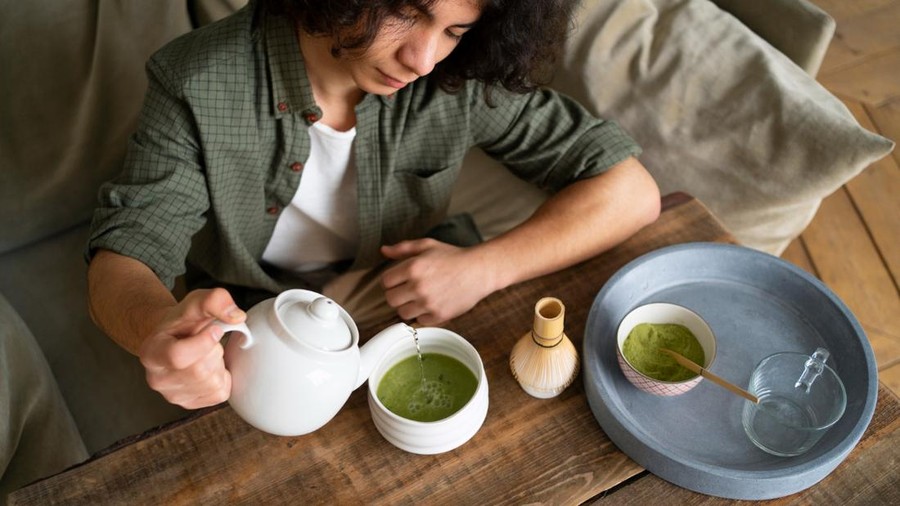 Ilustrasi minuman pure matcha&sol;foto&colon; magnific&period;com