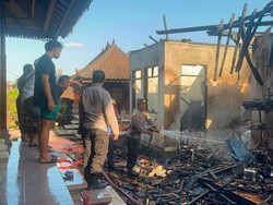 Kebakaran di Tabanan Hanguskan Dapur-Gudang dan Pelinggih, Rugi Rp 320 Juta