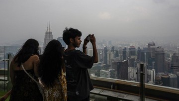 Malaysia-Singapura Dibekap Asap Karhutla RI, Ini Jawaban Kemlu