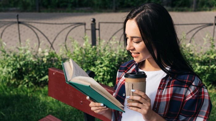 5 Rekomendasi Buku yang Dibaca Idol K-Pop