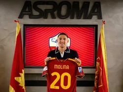 AS Roma Resmi Dapatkan Bek Timnas Argentina Nahuel Molina