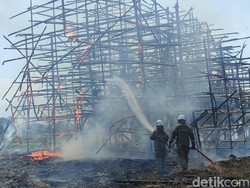 Gudang di Kebonarum Klaten Terbakar, 4 Ton Tembakau Ludes!