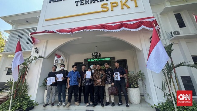 Polda Jatim menyelidiki dugaan penipuan CPNS yang diduga melibatkan oknum militer, dengan kerugian mencapai Rp20 miliar.