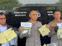 Polrestro Bekasi Kota Bekuk 26 Tersangka Narkoba, Sita 35 Ribu Tramadol-Sinte