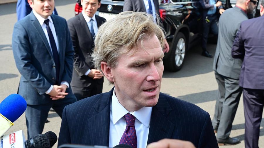 Presiden Prabowo Subianto menerima Wakil Menteri Perang Amerika Serikat untuk Urusan Kebijakan, Elbridge Colby beserta delegasi di Istana Merdeka, Jakarta, pada Rabu, (12/8/2026).