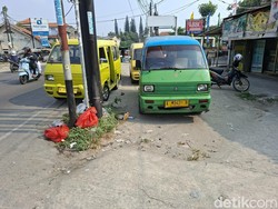 Curhat Sopir Angkot di Serang Sepi Penumpang: Nggak Ada Uang Bayar Pajak