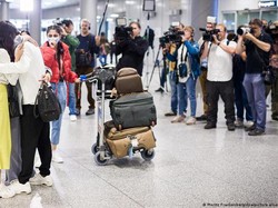 Staf Lokal Afghanistan Menanti Janji Dibawa ke Jerman