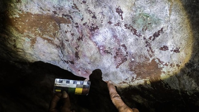 Menyingkap Tabir Lukisan Prasejarah di Pulau Muna