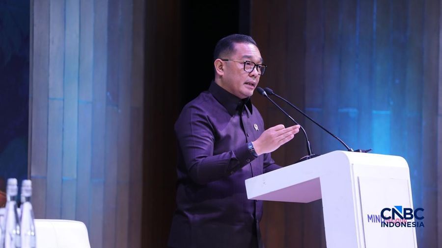 Wakil Menteri Investasi dan Hilirisasi/Wakil Kepala BKPM, Todotua Pasaribu saat menyampaikan pemaparan dalam Mindialogue dengan tema “Komoditas untuk Negeri: Strategi Penguatan Cadangan Mineral untuk Stabilitas dan Kedaulatan Ekonomi RI” di Jakarta, Rabu (12/8/2026).