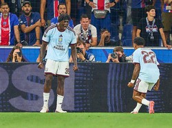 Brian Madjo, Raksasa Muda Aston Villa yang Repotkan PSG