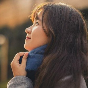 6 Ciri Perempuan yang Sangat Memesona, Bukan Hanya Soal Penampilan tapi Juga Kepribadian