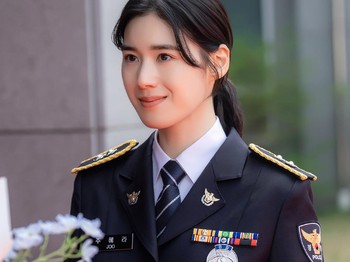 Dalam musim kedua kali ini, aktris Jung Eun Chae hadir sebagai karakter baru bernama Joo Hye Ra. Ia merupakan detektif senior sekaligus rekan baru Jin Yi Soo (Ahn Bo Hyun)./ Foto: instagram.com/sbsdrama.official