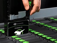 Tingkatkan Kapasitas Storage hingga Petabyte dengan Seagate Exos