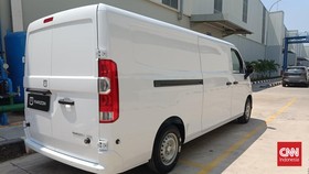 Farizon Auto resmi memulai babak baru dengan menghadirkan kendaraan komersial berbasis listrik yang telah dirakit secara lokal. Mereka menggandeng Handal Indonesia Motor (HIM) untuk proses manufaktur.