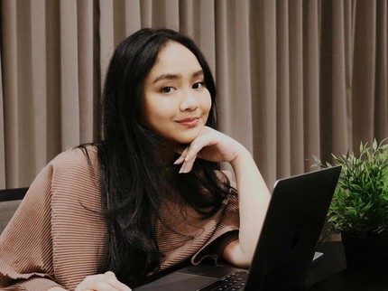 Potret Terbaru Gita Gutawa Usai Lama Tak Muncul, Kini Sibuk di Balik Layar