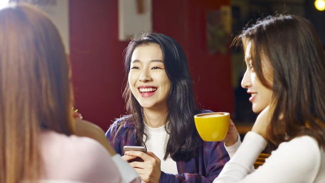8 Kalimat yang Sering Diucap Orang dengan EQ Tinggi, Bikin Obrolan Lebih Hangat