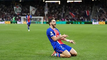 Berita Olahraga Terkini CNN Sport : Kvicha Kvaratskhelia Cedera ACL, Absen Sampai Akhir Musim