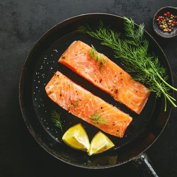 Ini Waktu Terbaik Konsumsi Ikan Demi Penyerapan Omega-3 yang Lebih Baik