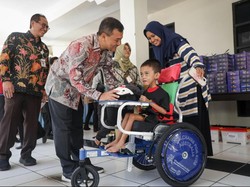 Pemprov Jateng Salurkan 181 Kursi Roda Adaptif bagi Penyandang Disabilitas