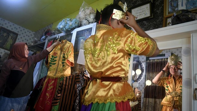 Sewa Baju Adat dan Kostum Perjuangan Meningkat Jelang HUT RI