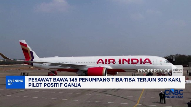 Video: Pesawat Bawa 145 Penumpang Terjun 300 Kaki, Pilot Positif Ganja