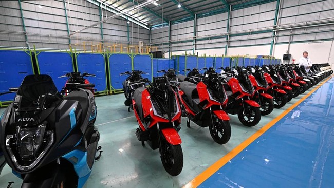 Begini Tampang Motor Listrik Nasional yang Diluncurkan Prabowo