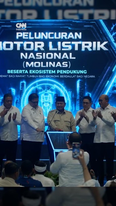 Momen Prabowo Resmikan Ekosistem Motor Listrik Nasional.