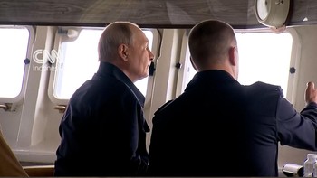 thumbnail video putin kunjungi pulau iturup jepang