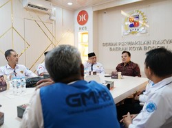 Ketua DPRD Bogor Puji Kontribusi GMKB Jelang Bogor Bersholawat